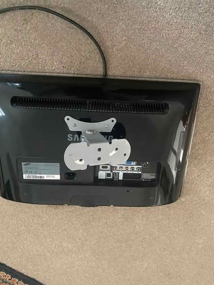 Photo of free Small Samsung TV (Privett PO12) #2