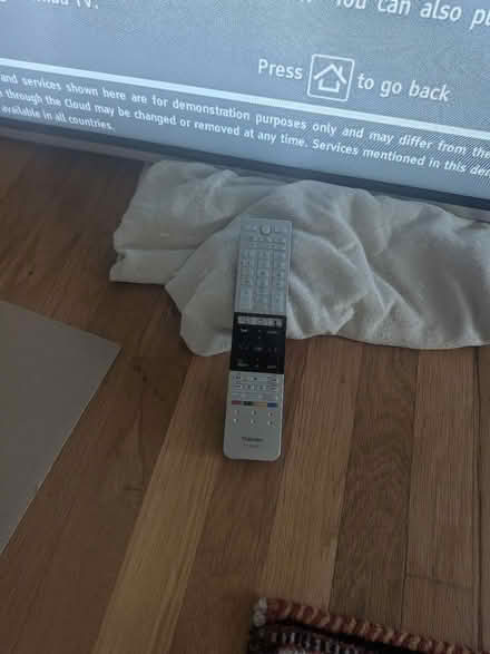 Photo of free 55 inch Toshiba TV with remote (Tw1) #2