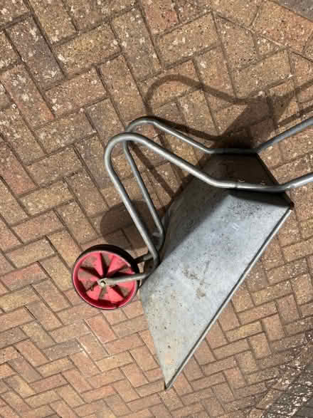 Photo of free Wheel barrow (Wokingham RG40) #1