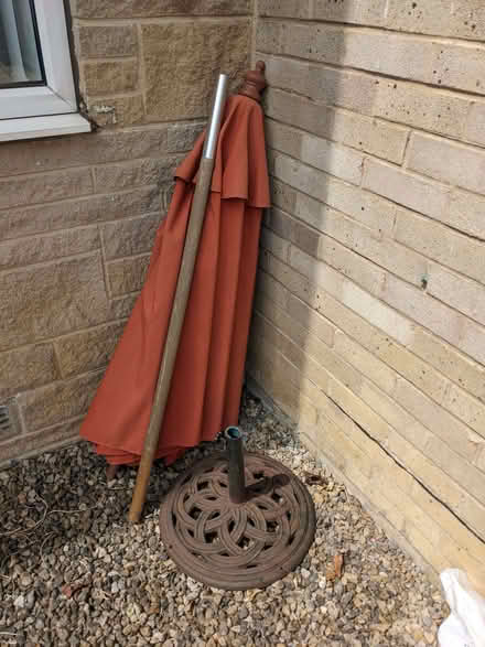 Photo of free Parasol with metal base (Harrogate HG2) #1