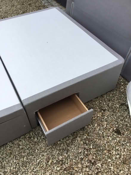 Photo of free Divan bed - standard UK double 4’6” (North Ascot SL5) #2