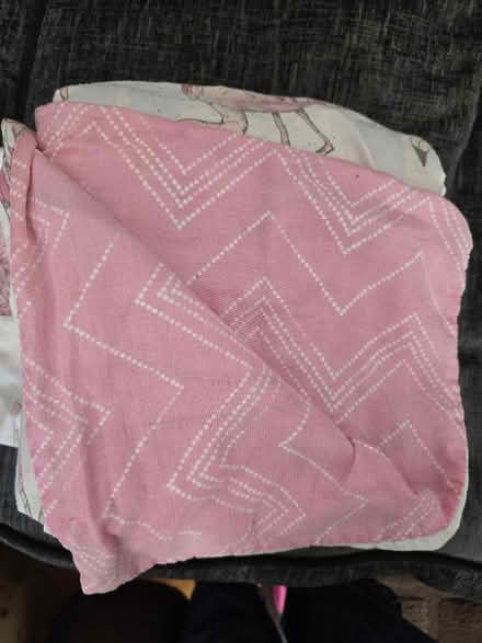 Photo of free Double Duvet Cover & 2 Pillow Slips (Oxford OX4) #2
