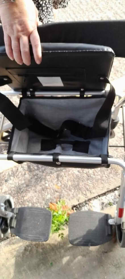 Photo of free Adult walker (Welling DA16) #3