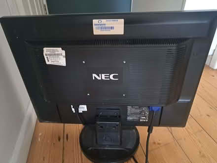 Photo of free PC monitor/screen 21 inches. RGB only Not HDMI compatible (New Marston OX3) #4