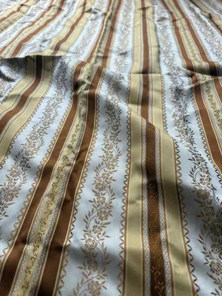 Photo of free 2x sets genuine 80s vintage curtain (SE17 - Elephant & Castle) #1