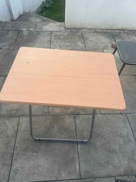 Photo of free Foldable table (CR0) #2