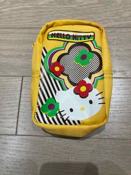 Photo of free Small hello kitty pouch (Kennedy/16th in Markham) #1