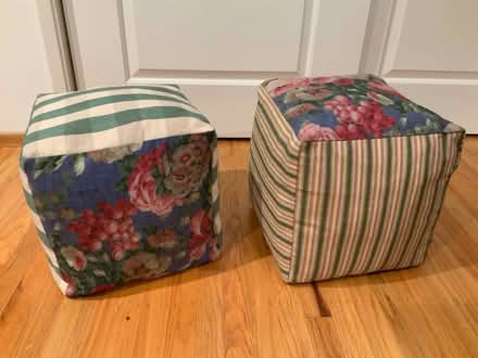 Photo of free 2 18” square ottomans (Cuesta Ave / El Monte Ave) #1