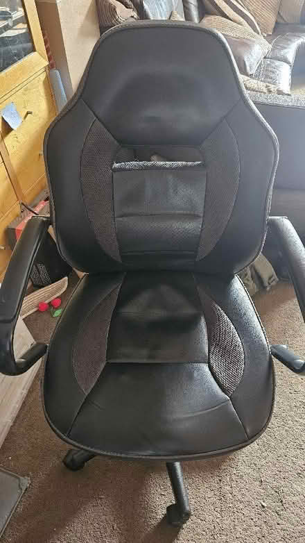 Photo of free Computer Chair (Stopsley LU2) #1