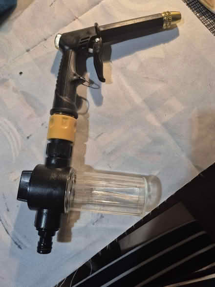 Photo of free Garden Hose & spray adapter (Horsham Town area) #4