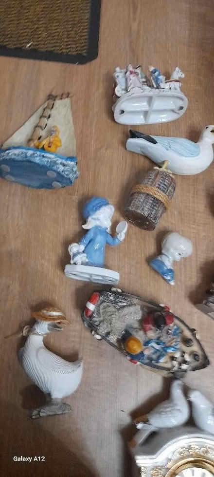 Photo of free 9 ornaments (Welling DA16) #3