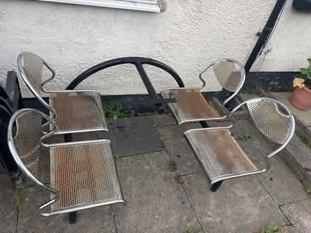 Photo of free Metal seating area (Ruislip HA4) #1