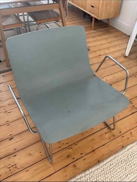 Photo of free mid century style wooden chair (NN1 5) #2