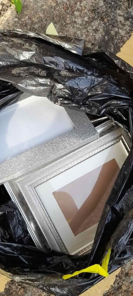 Photo of free Bag of photo frames. Some brand new , others nearly new. . (Welling DA16) #1