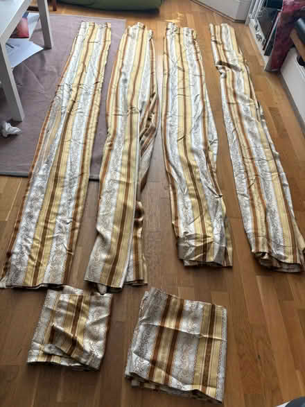 Photo of free 2x sets genuine 80s vintage curtain (SE17 - Elephant & Castle) #3