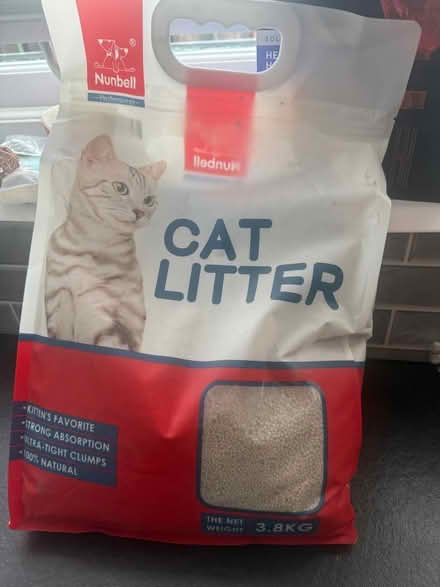 Photo of free New bag of cat litter (Stone Cross BN23) #1