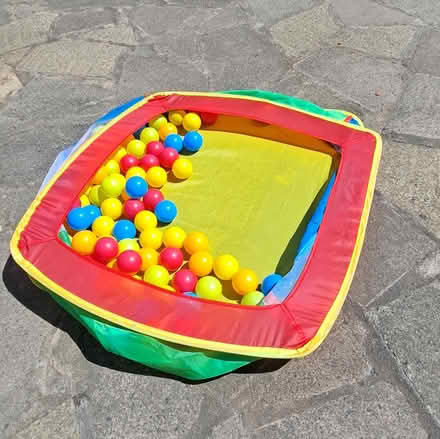 Photo of free Bits of a ball pool (Poolbrook WR14) #1