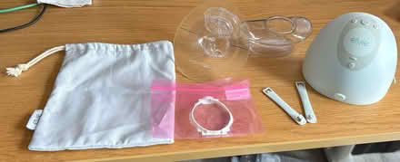 Photo of free Elvie breast milk pump first generation (Chelsea SW3) #4