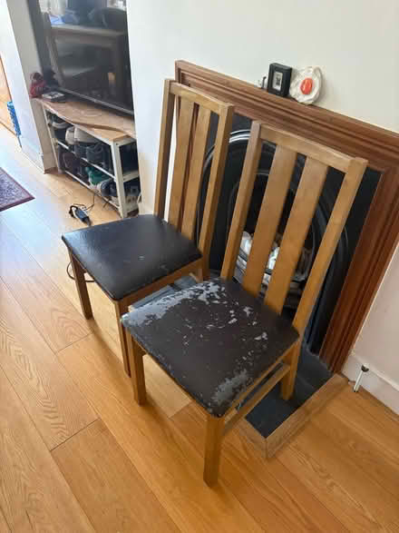 Photo of free Chairs - set of 6 (Barnsbury N1) #2