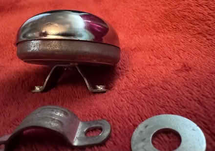 Photo of free 1980s bicycle bell - no thumb lever (Gleneagles area, Wboro NN8) #1