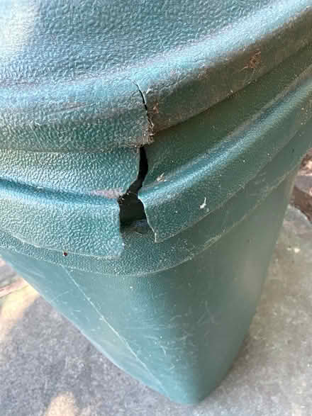 Photo of free Garbage can (Highland Ave, RWC) #3