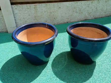 Photo of free Blue Decorative Pots (Cracked) (Hoole Village CH2) #1
