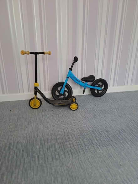 Photo of free Child's Bike & Batman Scooter (ONE LOT) (Harefield SO19) #1