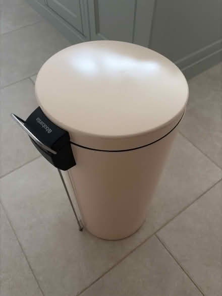 Photo of free Brabantia bin (St Margarets TW1) #3