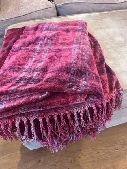 Photo of free Laura Ashley throw (KT13) #1