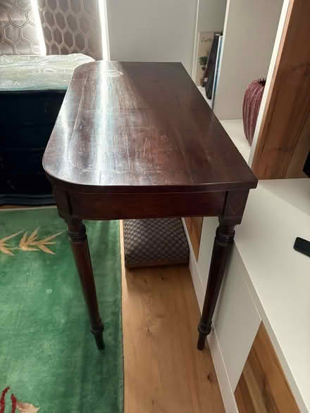 Photo of free Side table (Chiswick W4) #2