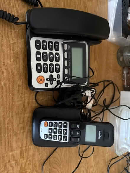 Photo of free landline and mobile handet (BR5) #1