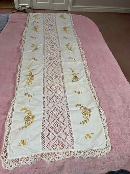 Photo of free Large curtain & other fabrics (Flemingston CF62) #3