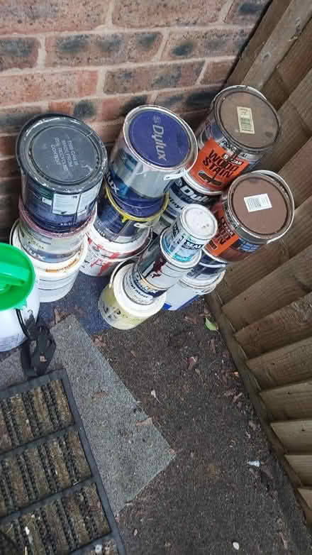 Photo of free Selection of left over paint (Leegomery TF1) #1