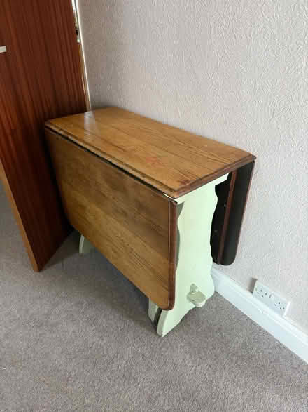 Photo of free drop leaf table (BR5) #1