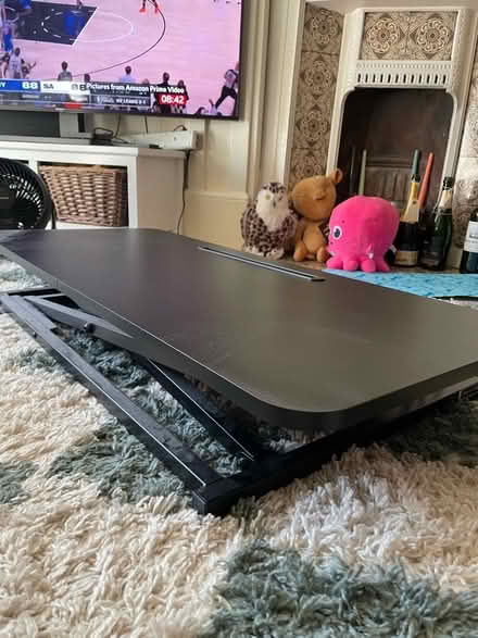 Photo of free desk raiser (Fulham SW6) #3
