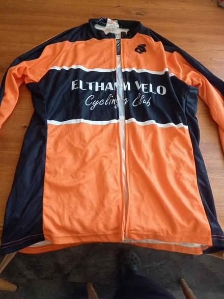 Photo of free Cycling jersey (SE9) #1