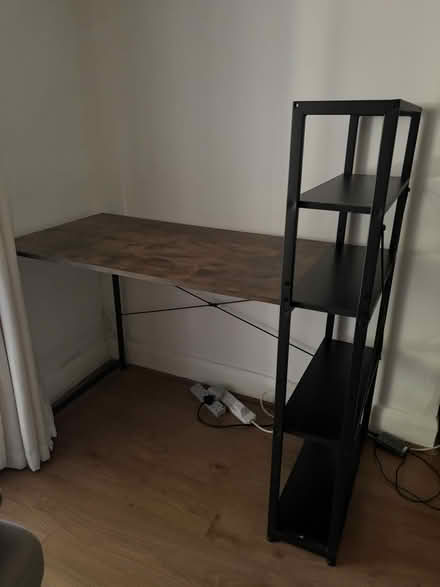 Photo of free Desk (Brixton SW2) #2