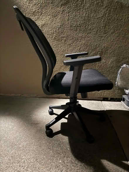 Photo of free Black office chair with armrests (1075 Valencia Avenue) #2