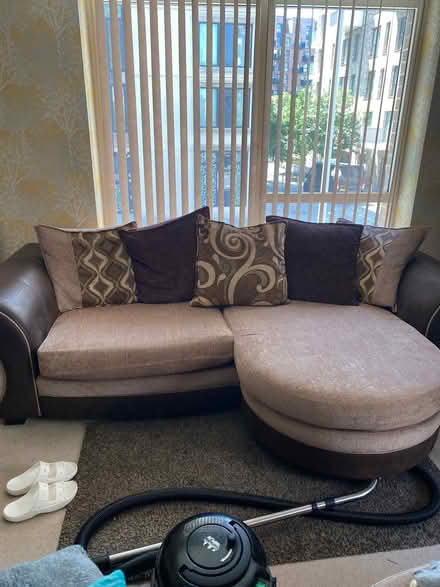 Photo of free Biege and brown lounger sofa and a matching 2 seater sofa (Greenwich Peninsula SE10) #2