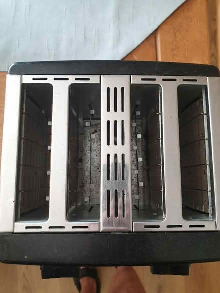 Photo of free 4 slice toaster (Denton M34) #2