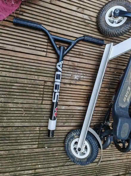 Photo of free Two scooters (Shooters hill SE18) #4