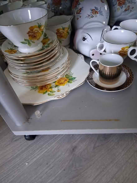 Photo of free Set (SW16 6AP) #1