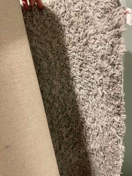 Photo of free Large grey shaggy rug (Leeds LS11) #1