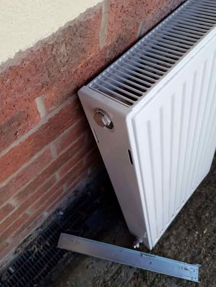 Photo of free Small double radiator (Greenhill S8) #2
