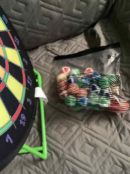 Photo of free Dartboard With Velcro Balls (Stoneham SO50) #4