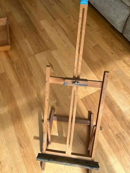 Photo of free Easel (Dublin 6 (Terenure/Rathgar)) #2