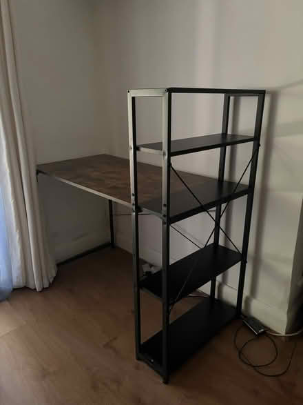 Photo of free Desk (Brixton SW2) #1