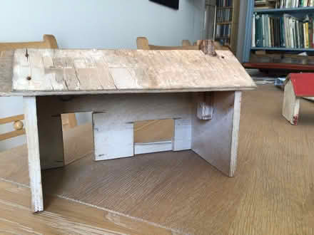 Photo of free Small toy ‘farm buildings’ (Christchurch Town Centre) #2