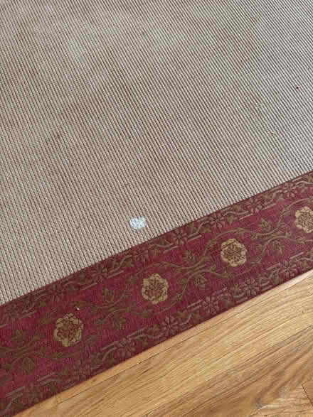 Photo of free Large rug (Bronxville) #2
