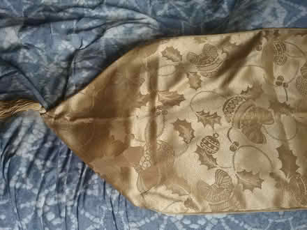 Photo of free Table Runner (Uplands / Riverside) #1